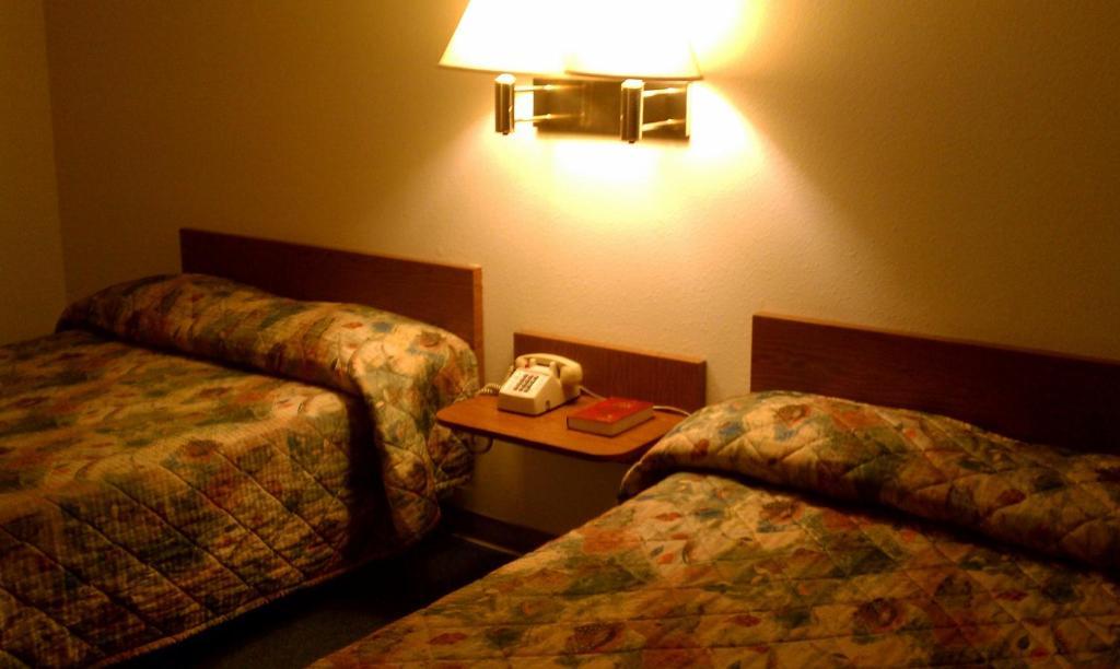 Colorado River Value Inn Bullhead City Camera foto